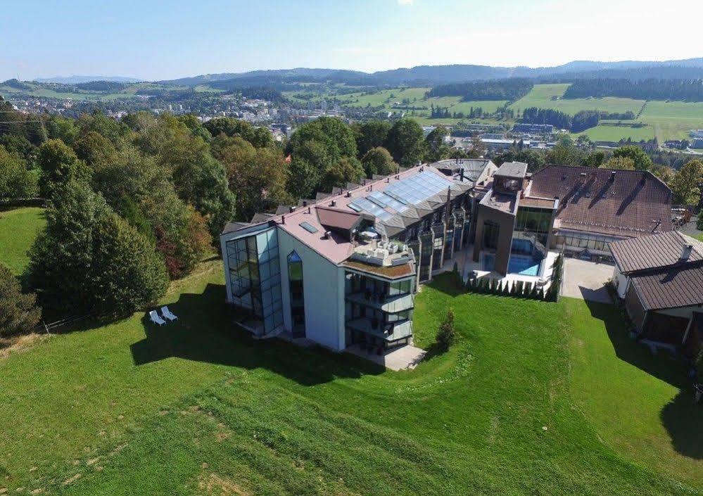 Grand Hotel Les Endroits La Chaux De Fonds Esterno foto